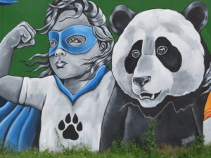 Graffiti Superheld und Pandabär
